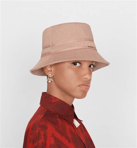 dior bucket hat 2020